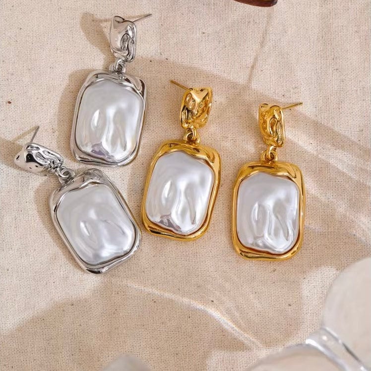 The Claire Drop Earrings thumbnail 2