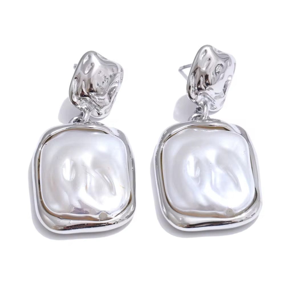The Claire Drop Earrings thumbnail 5