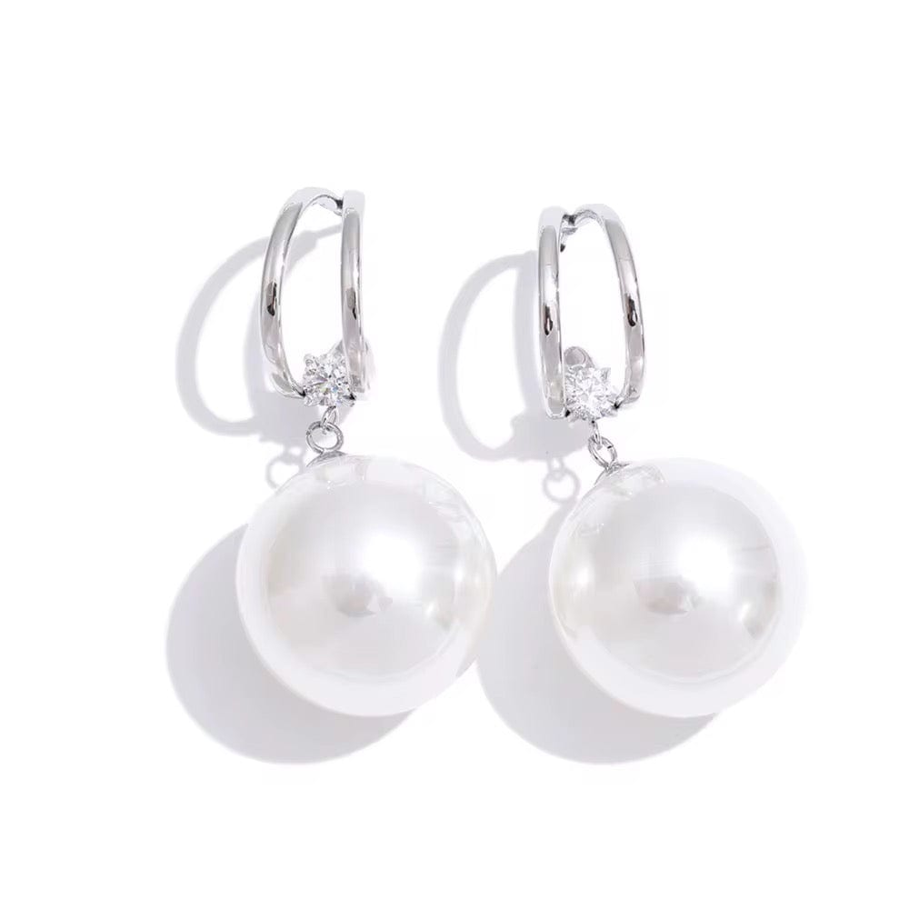 The Aliyah Pearl Hoops Earrings thumbnail 2