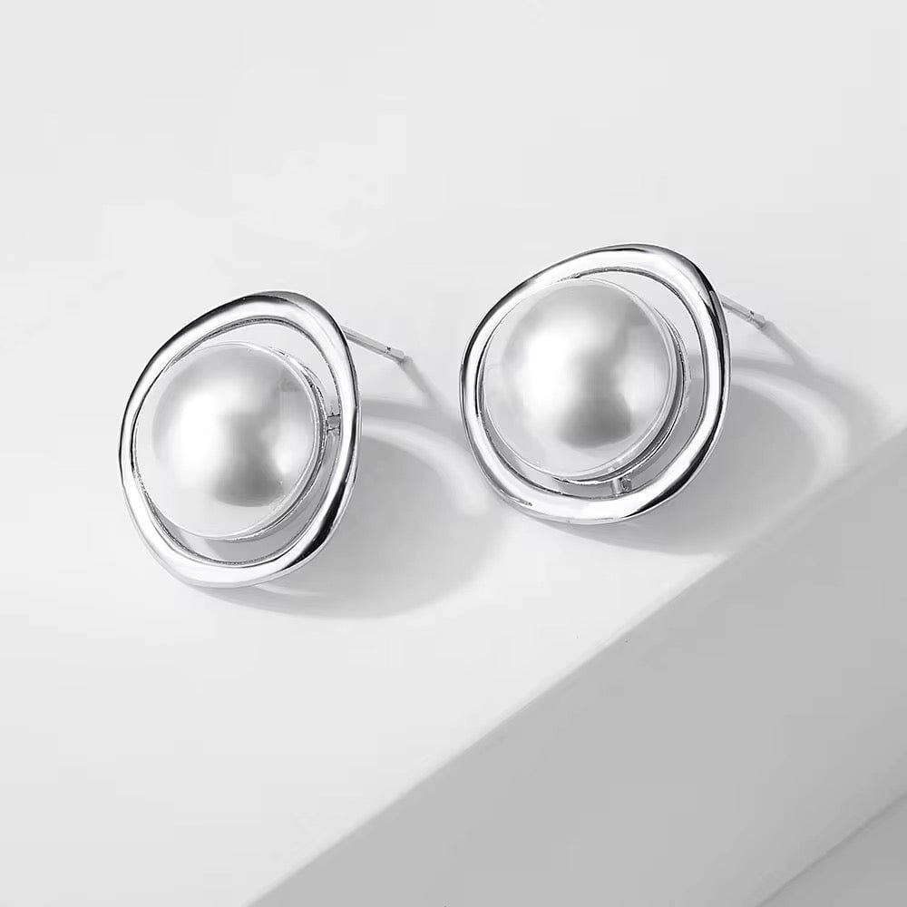 Aya stud Earrings for Everyday Styled thumbnail 3