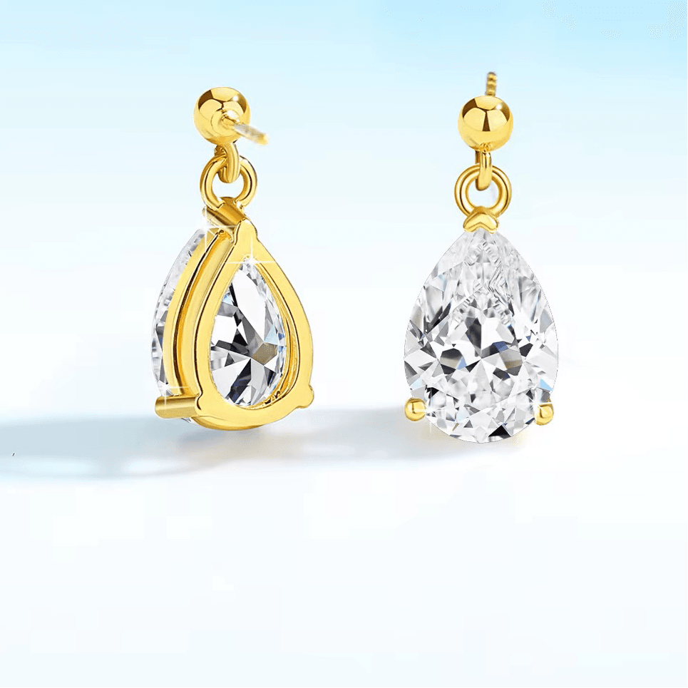 Alexie Sparkle Studs Earrings Moissanite in 14K Gold thumbnail 2