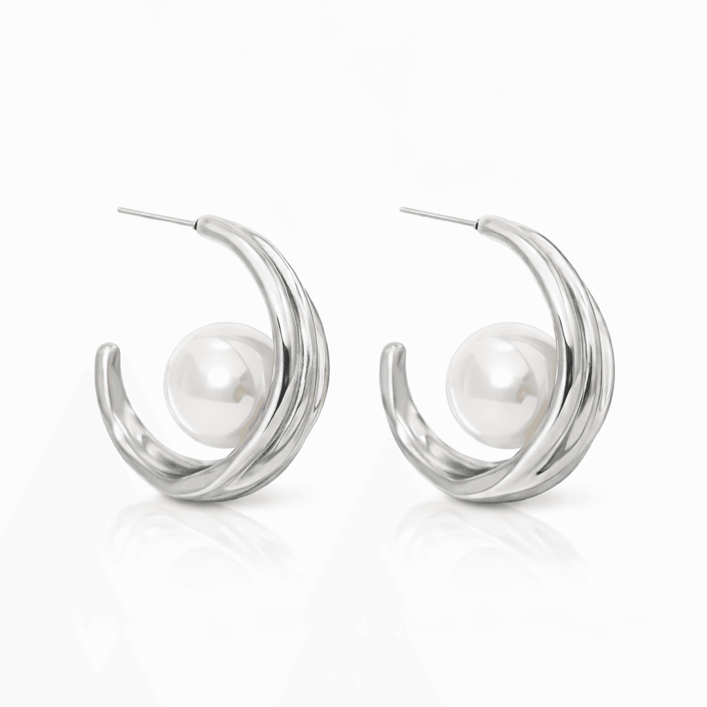 The Leana Pearl Hoops Earrings thumbnail 1