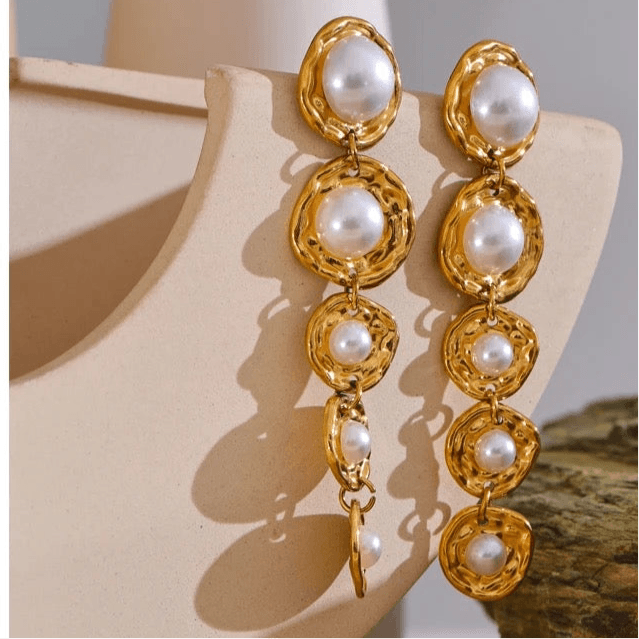 The Vera Drop Earrings thumbnail 4