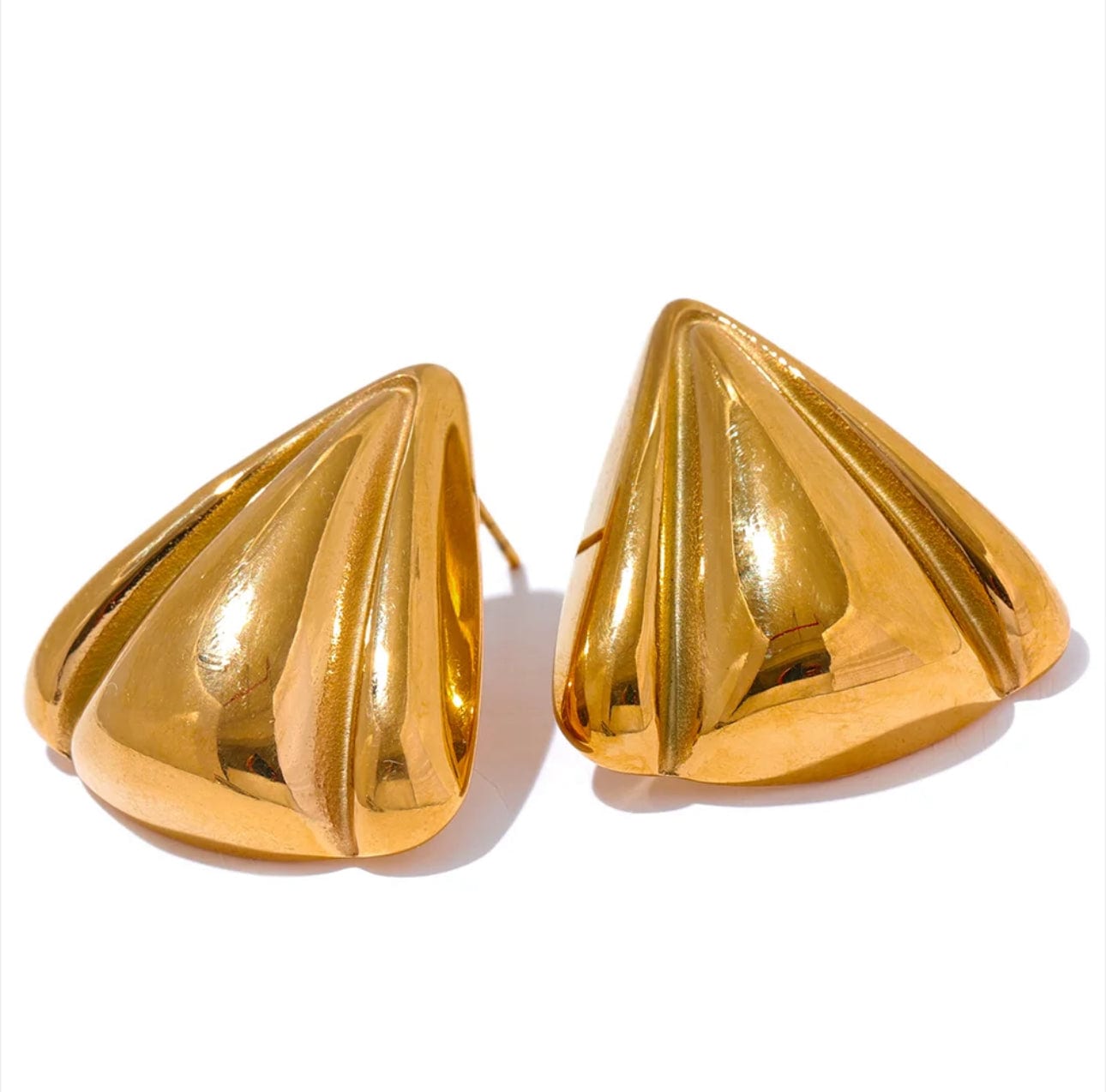 The Mila Studs Earrings thumbnail 1