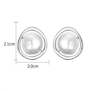 Aya stud Earrings for Everyday Styled thumbnail 4